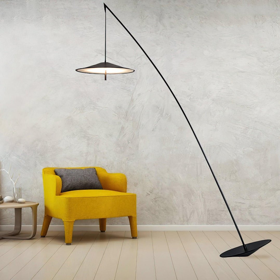 Steadfast Floor Lamp - Vakkerlight