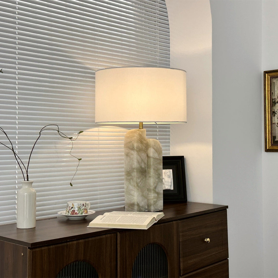 Stele Green Alabaster Table Lamp