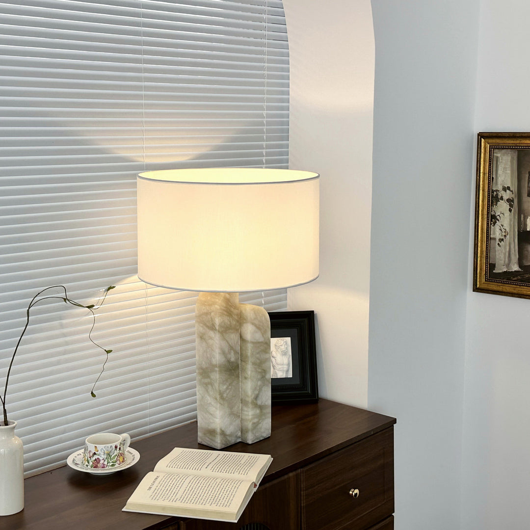 Stele Green Alabaster Table Lamp