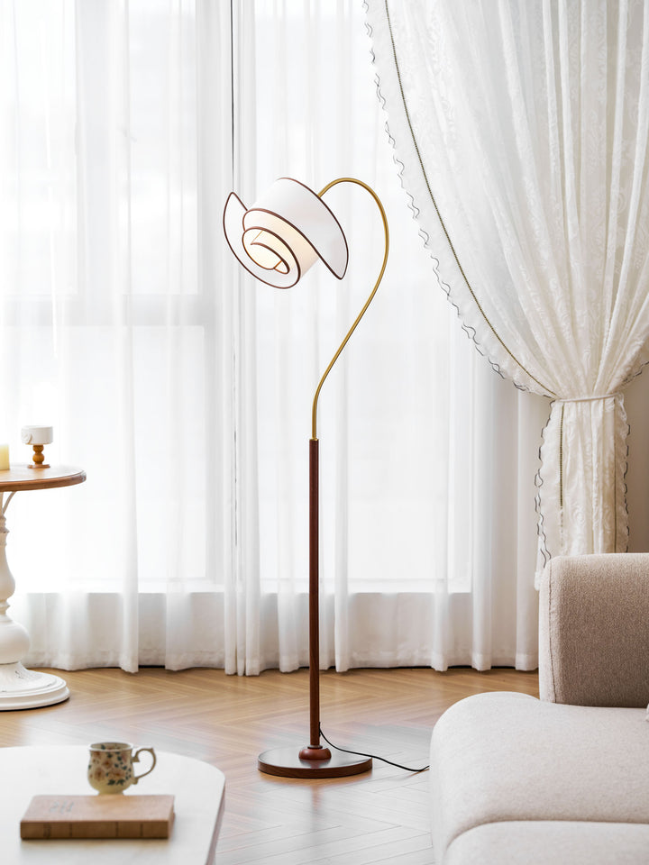 Stelmo Curved Neck Floor Lamp - Vakkerlight