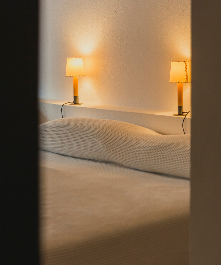 Stitched Table Lamp - Vakkerlight