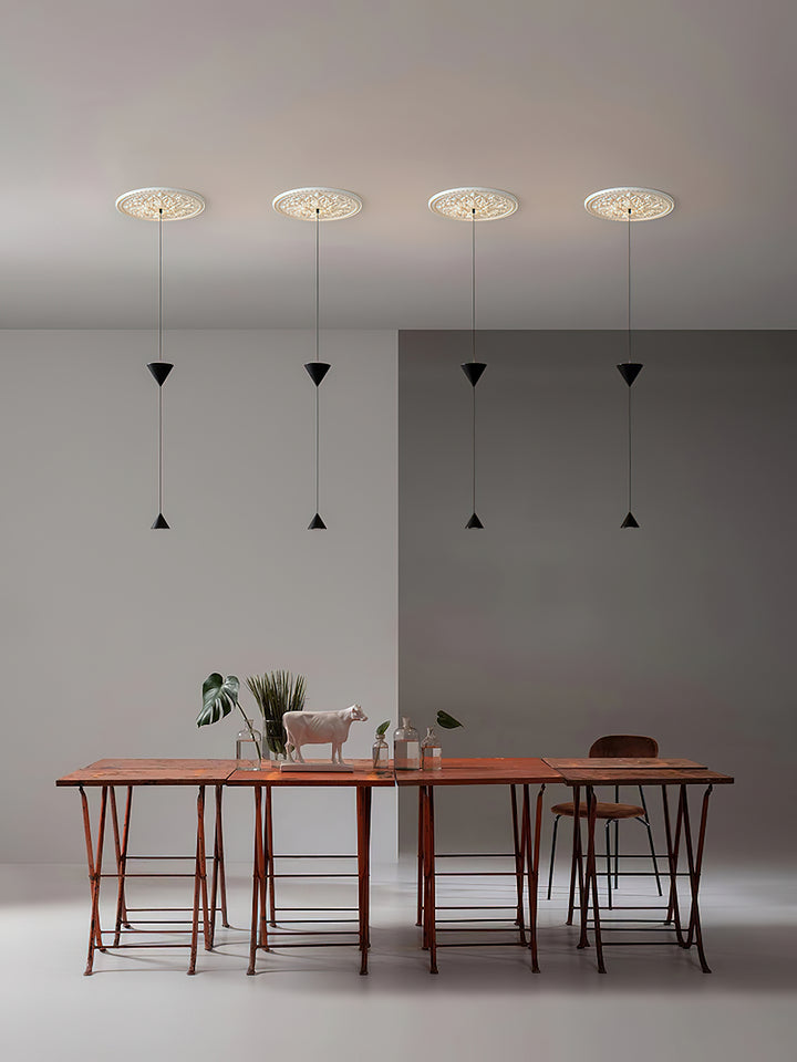 Stralunata Pendant Lamp - Vakkerlight