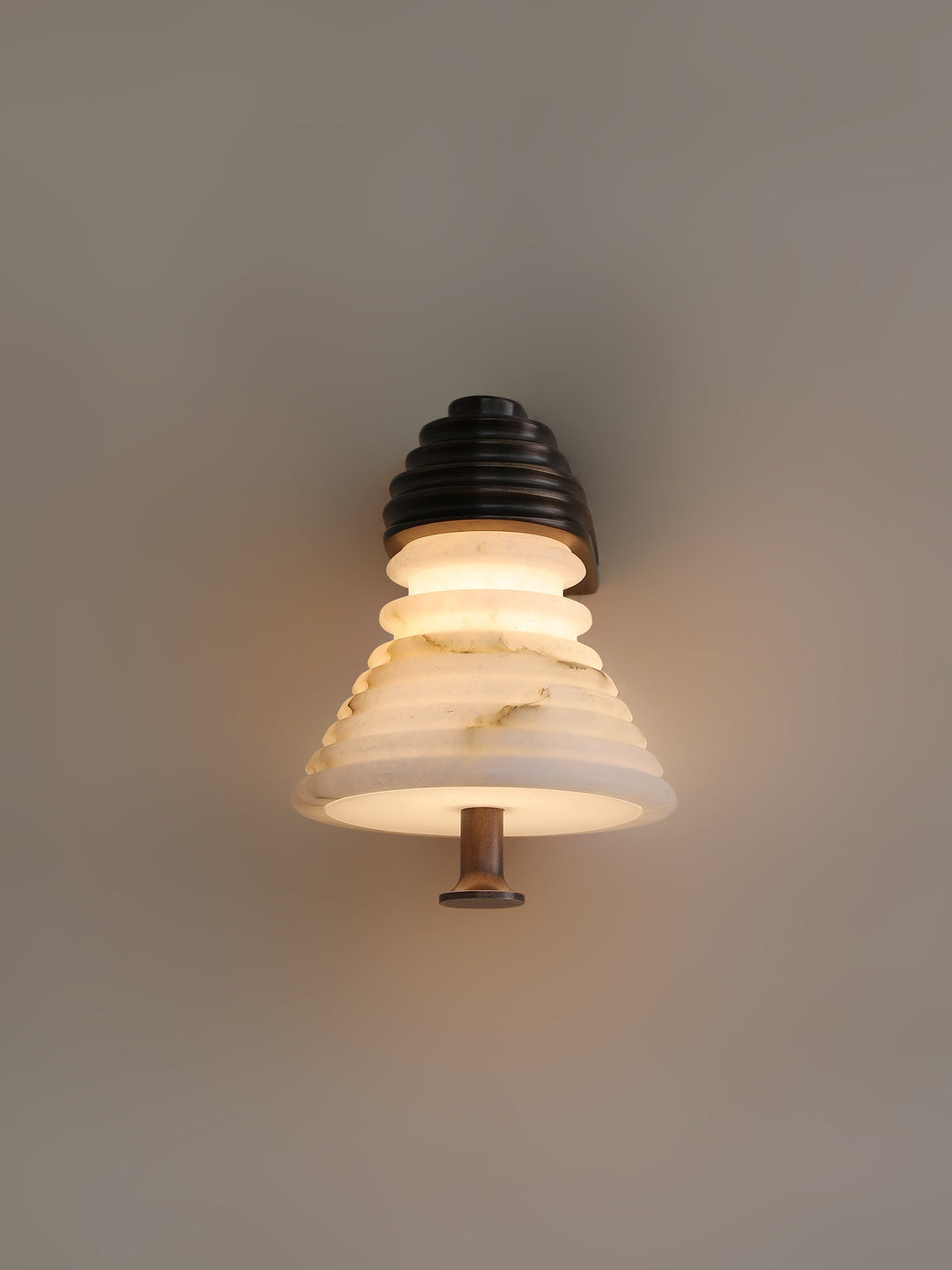 Strata Alabaster Wall Lamp - Vakkerlight