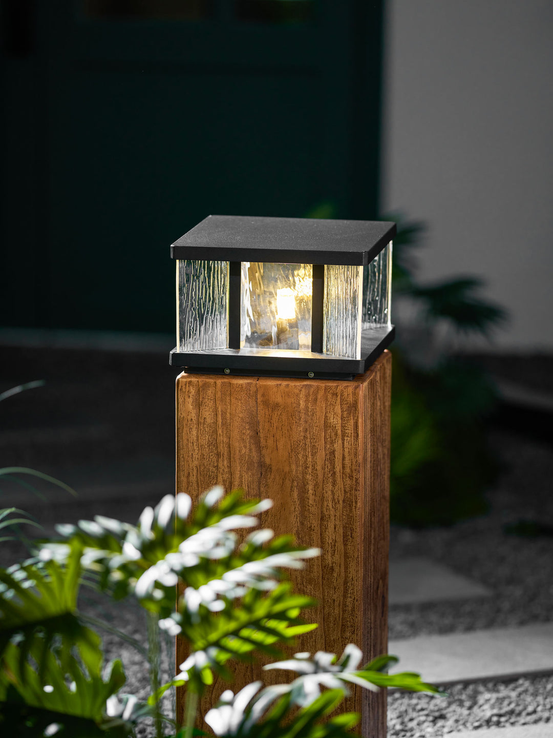 Stratos Square Outdoor Light - Vakkerlight