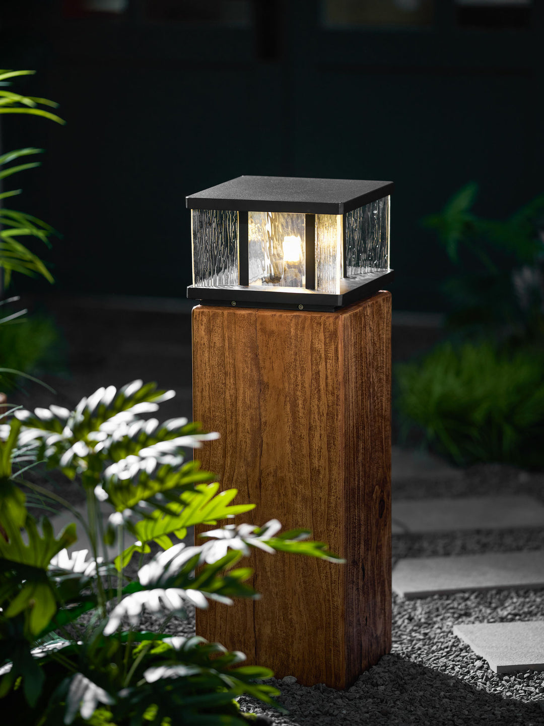Stratos Square Outdoor Light - Vakkerlight