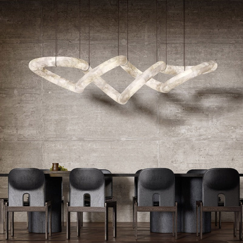 Streamlined Pendant Lamp