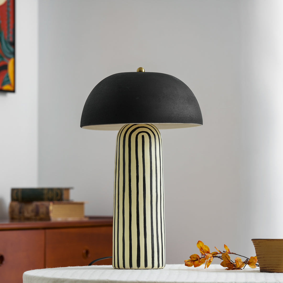 Stria Table Lamp - Vakkerlight