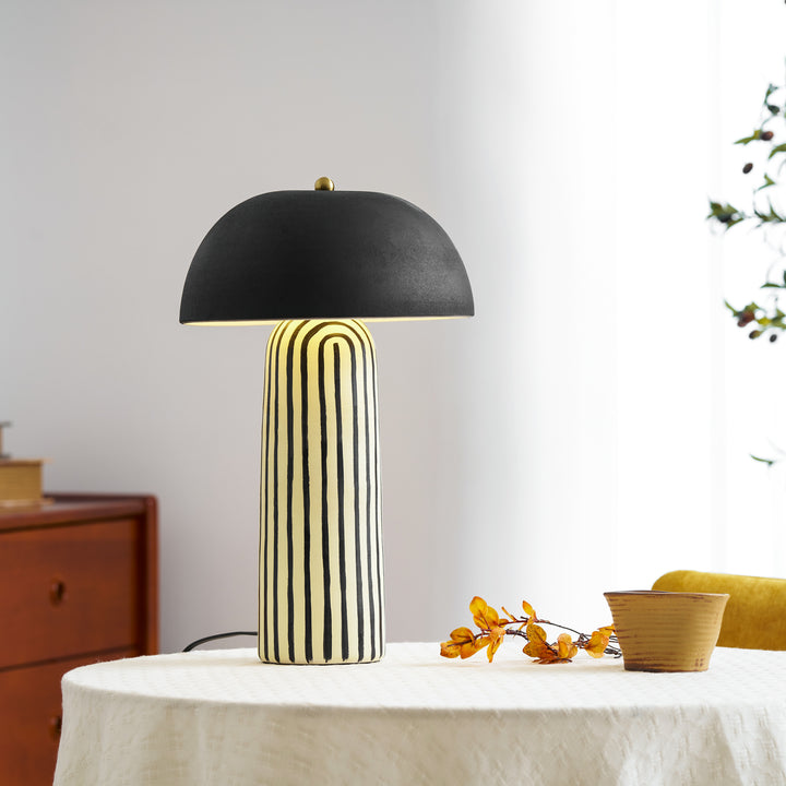 Stria Table Lamp - Vakkerlight