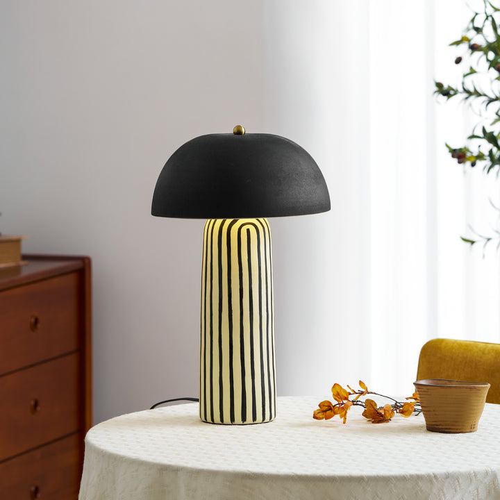 Stria Table Lamp - Vakkerlight