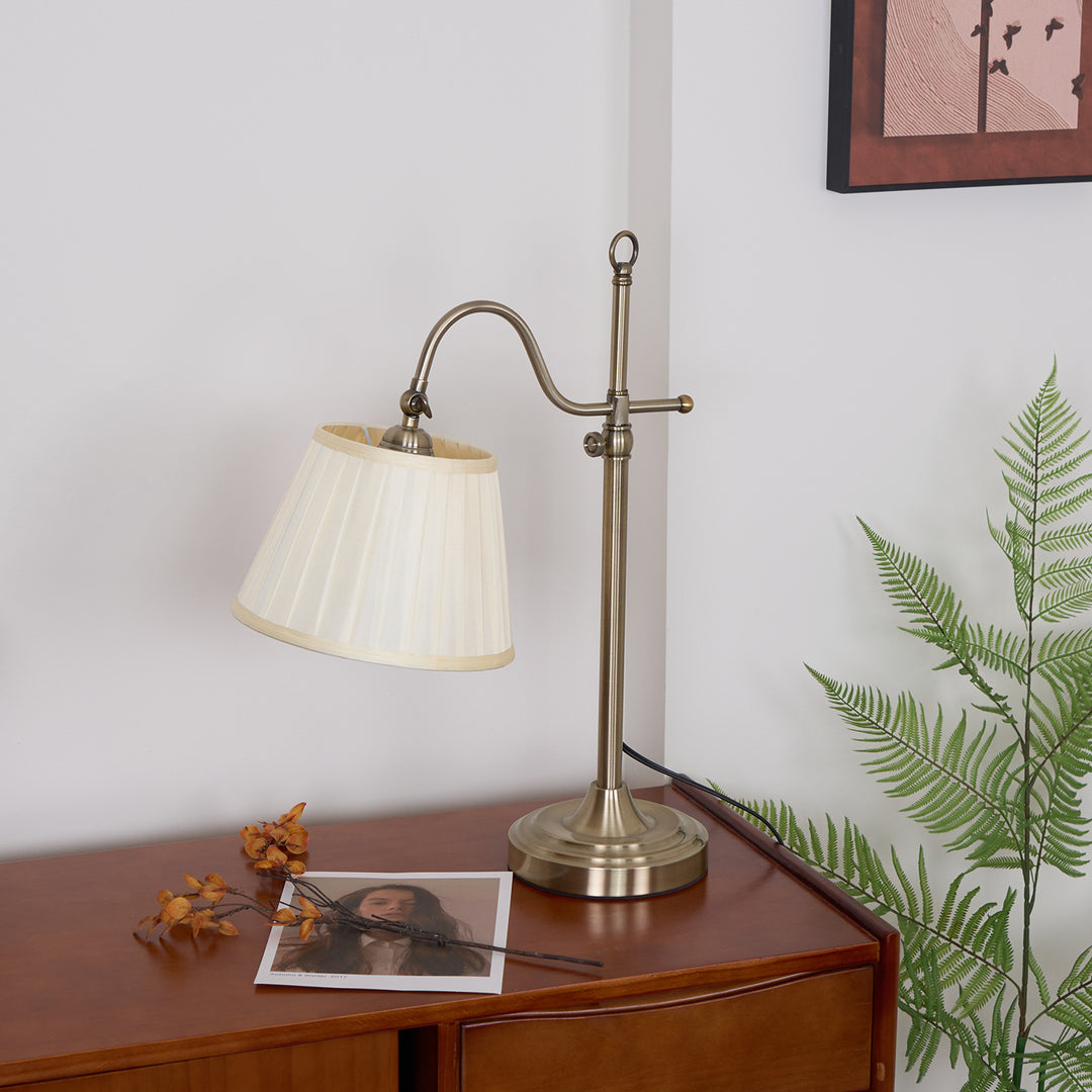 Suffolk Table Lamp - Vakkerlight