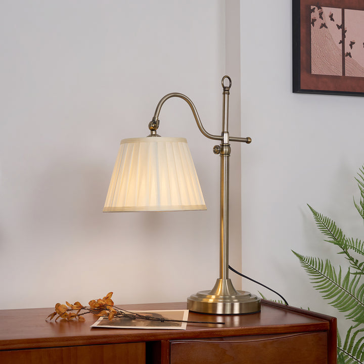 Suffolk Table Lamp - Vakkerlight