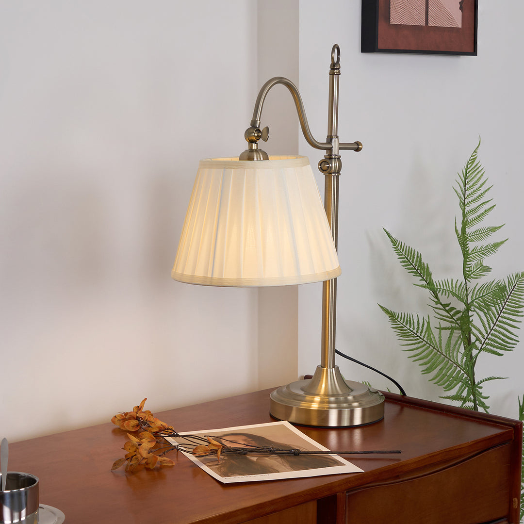 Suffolk Table Lamp - Vakkerlight