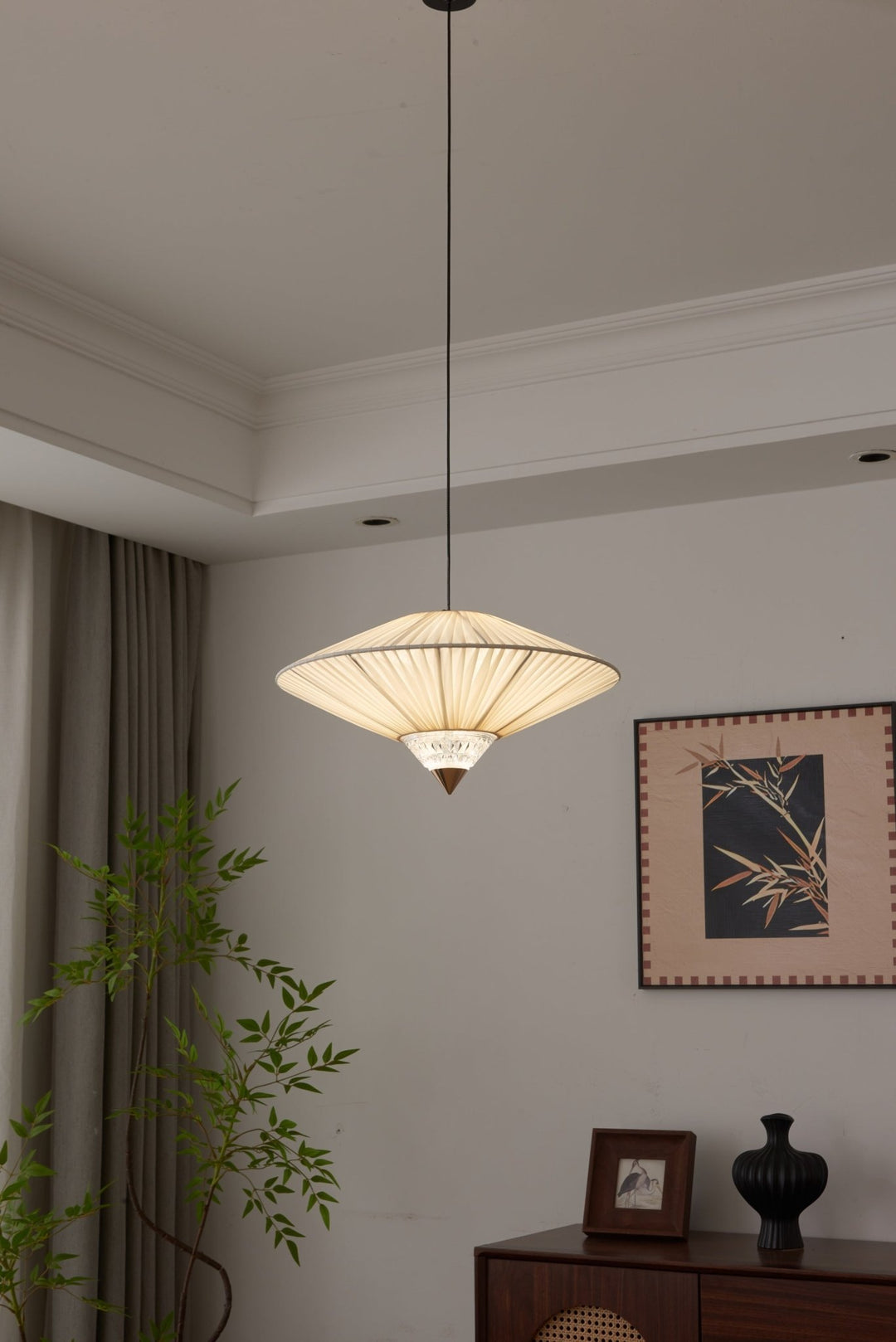 Suki Decorative Pendant Light - Vakkerlight