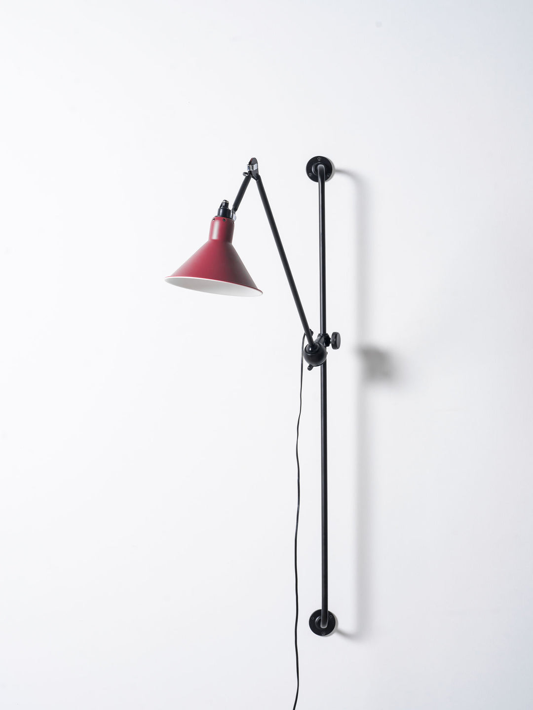 Support Frame Rocker Wall Lamp - Vakkerlight