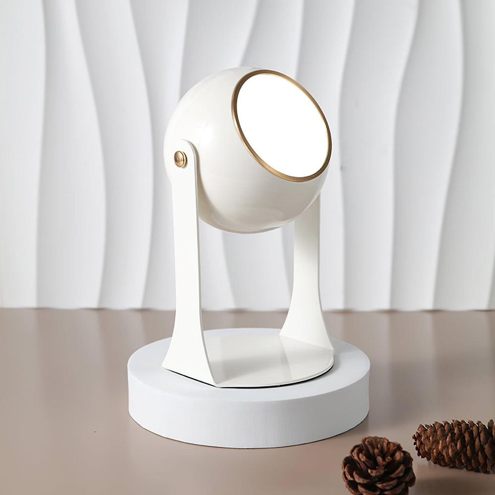 Svejk Built-in Battery Table Lamp - Vakkerlight