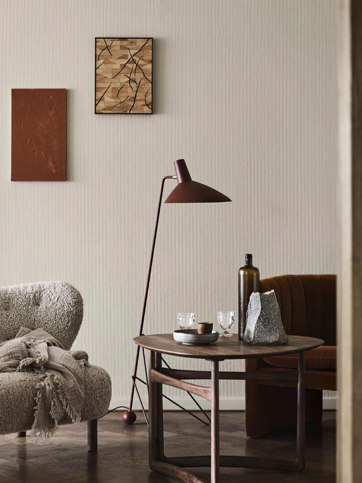 Svelte Noir Floor Lamp - Vakkerlight