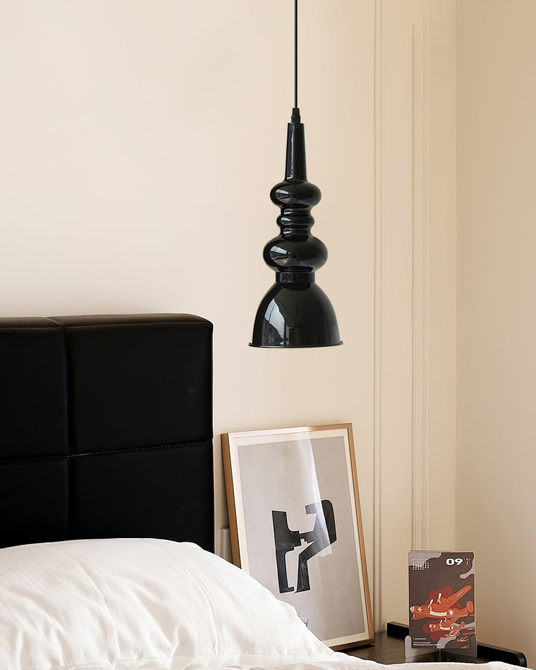 Svelte Noir Pendant Light - Vakkerlight