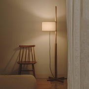 Svelte Silhouette Floor Lamp - Vakkerlight