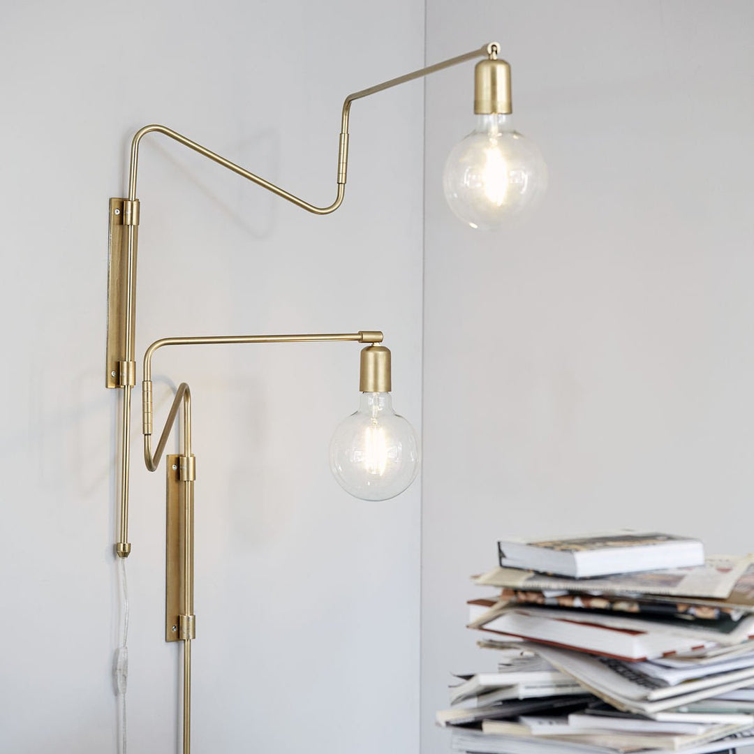 Swing Wall Lamp - Vakkerlight