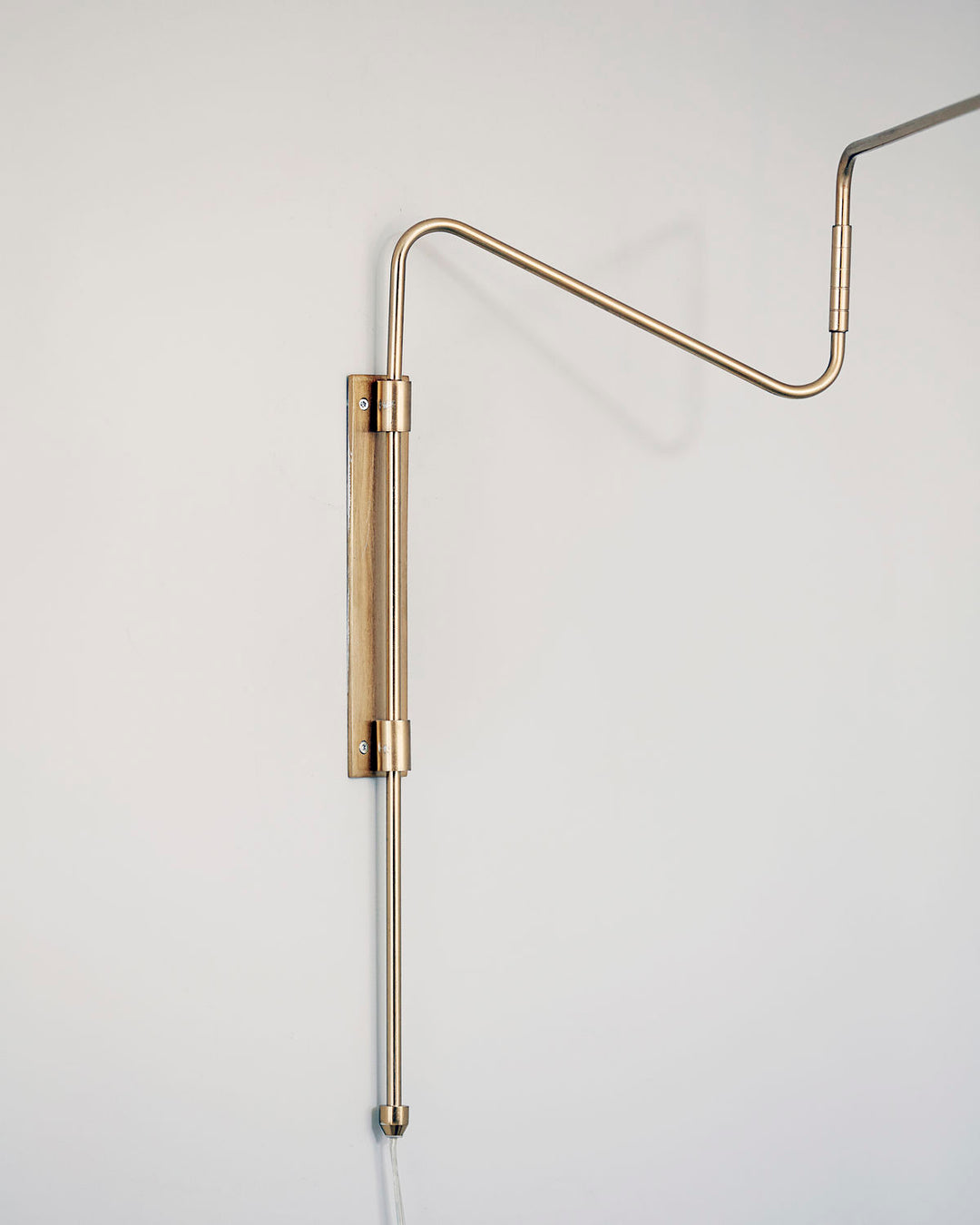 Swing Wall Lamp - Vakkerlight