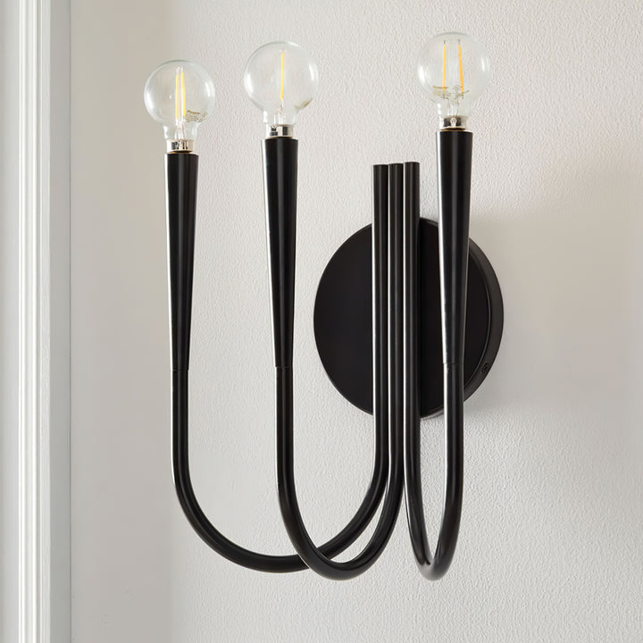 Swoop Arm Wall Lamp - Vakkerlight