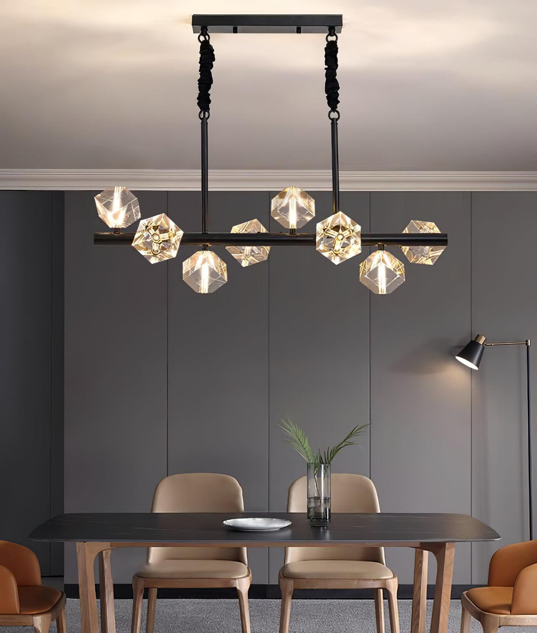 Takku Crystal Chandelier - Vakkerlight