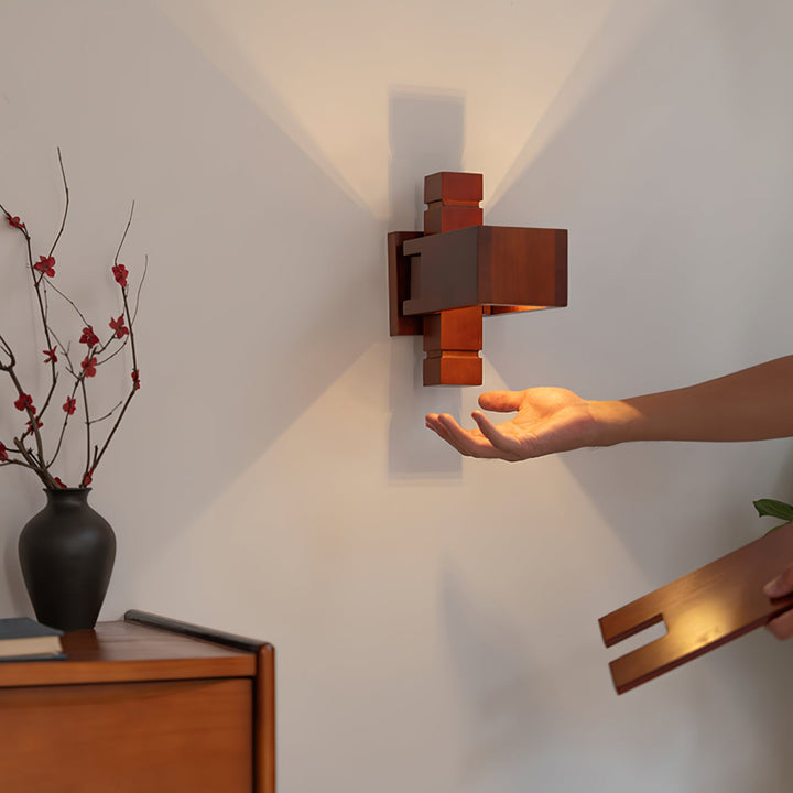 Taliesin Wall Lamp - Vakkerlight