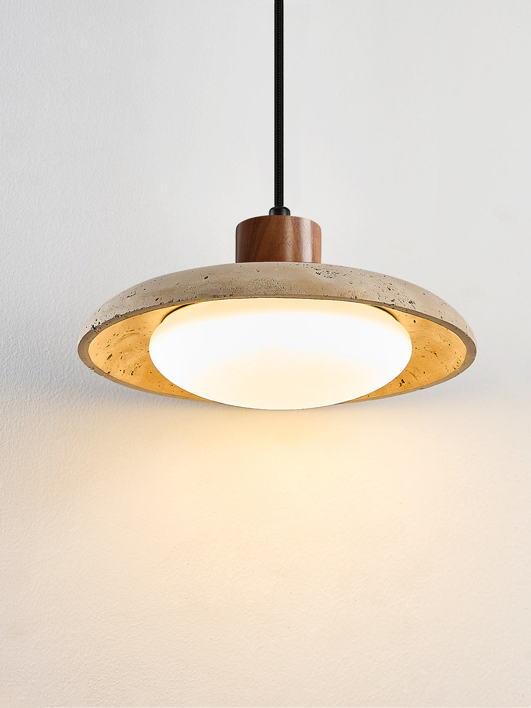 Tavola Travertine Pendant Light - Vakkerlight