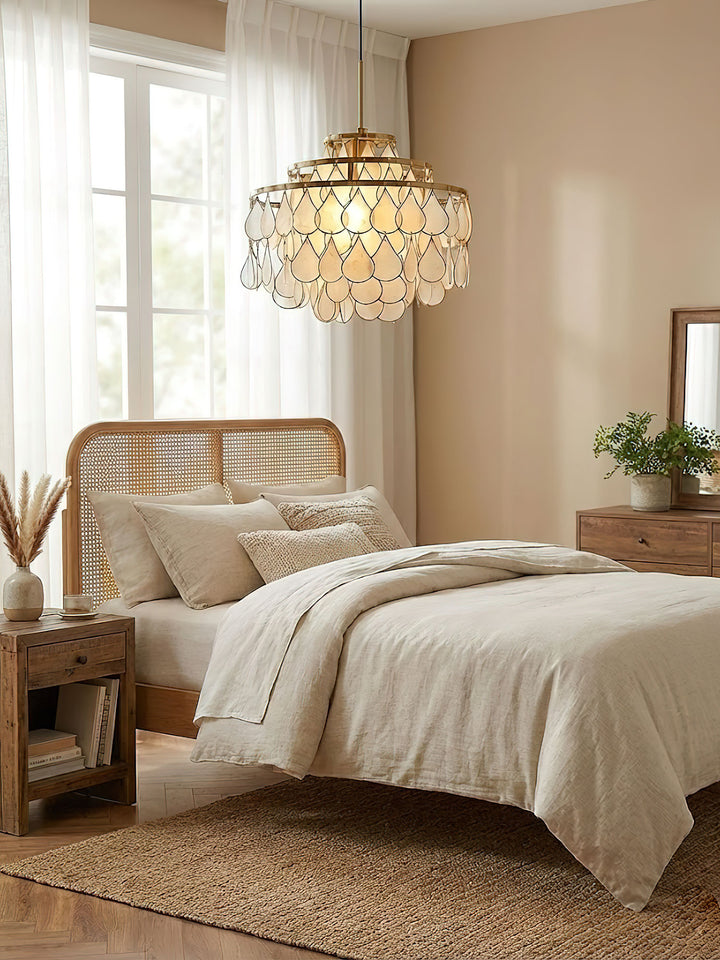 Teardrops Shell Chandelier - Vakkerlight