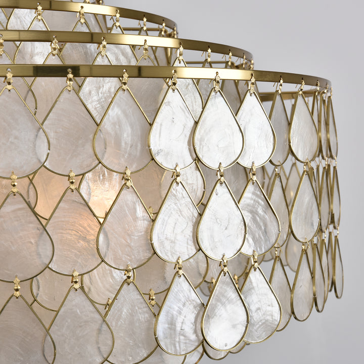 Teardrops Shell Chandelier - Vakkerlight