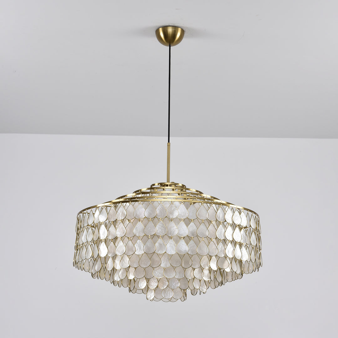 Teardrops Shell Chandelier - Vakkerlight