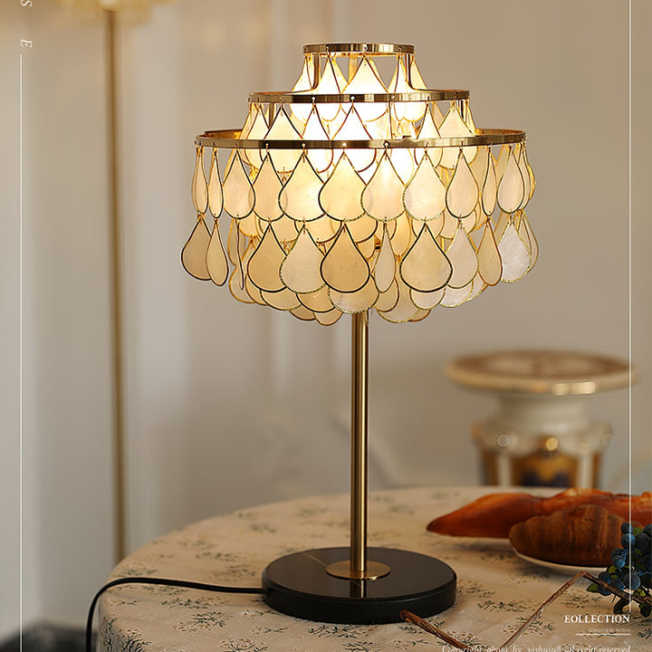 Teardrops Shell Table Lamp - Vakkerlight