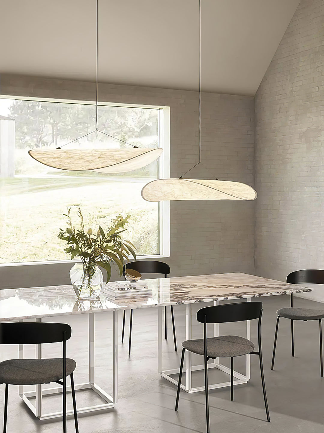 Tense Pendant Light