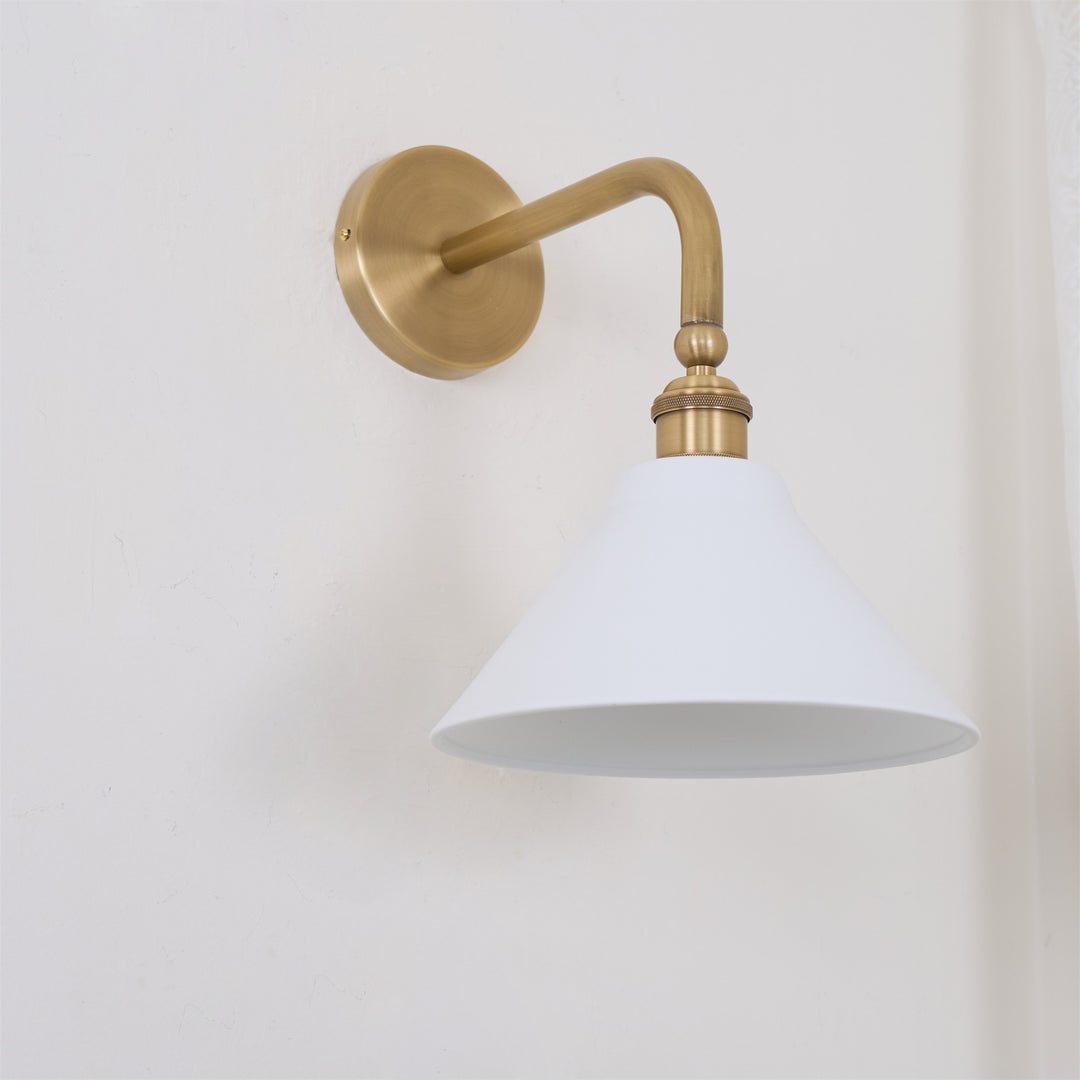 Bridgemont Wall Light - Vakkerlight