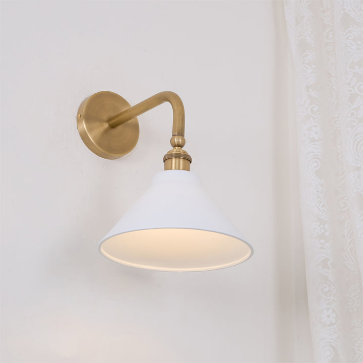 Bridgemont Wall Light - Vakkerlight