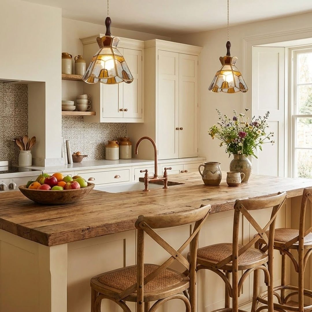 Tiffany Stained Glass Pendant Lamp - Vakkerlight