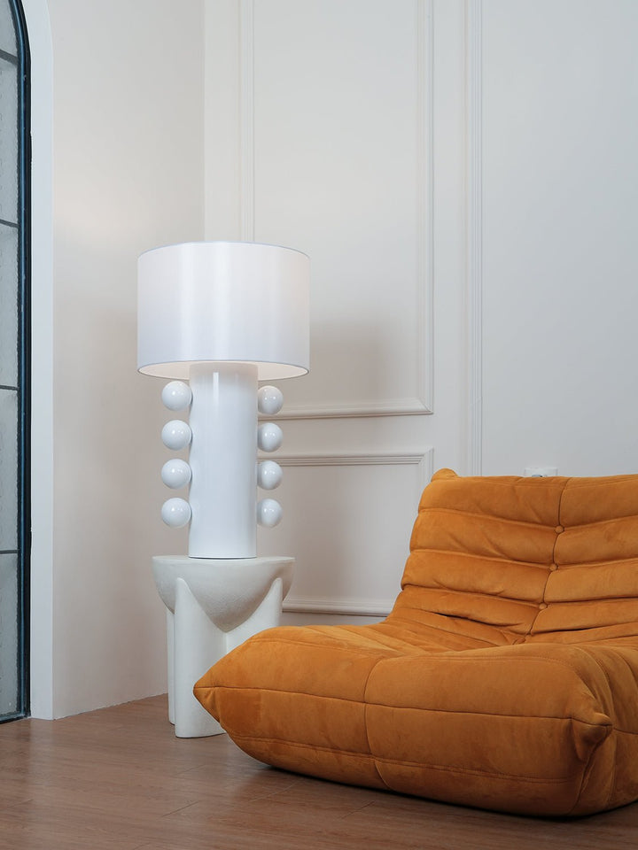 Tiglia Table Lamp - Vakkerlight