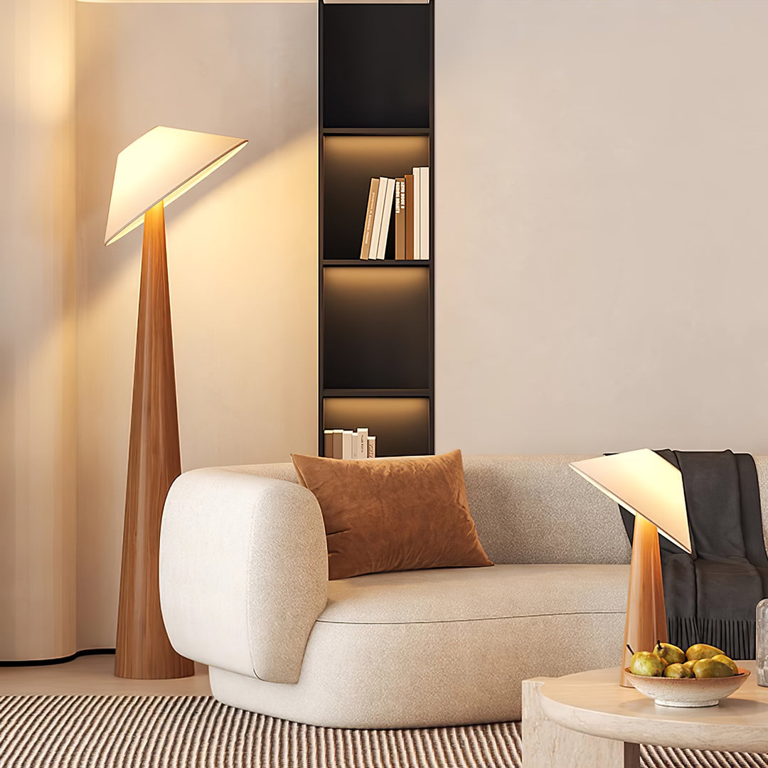 Tilt Hat Wooden Floor Lamp - Vakkerlight