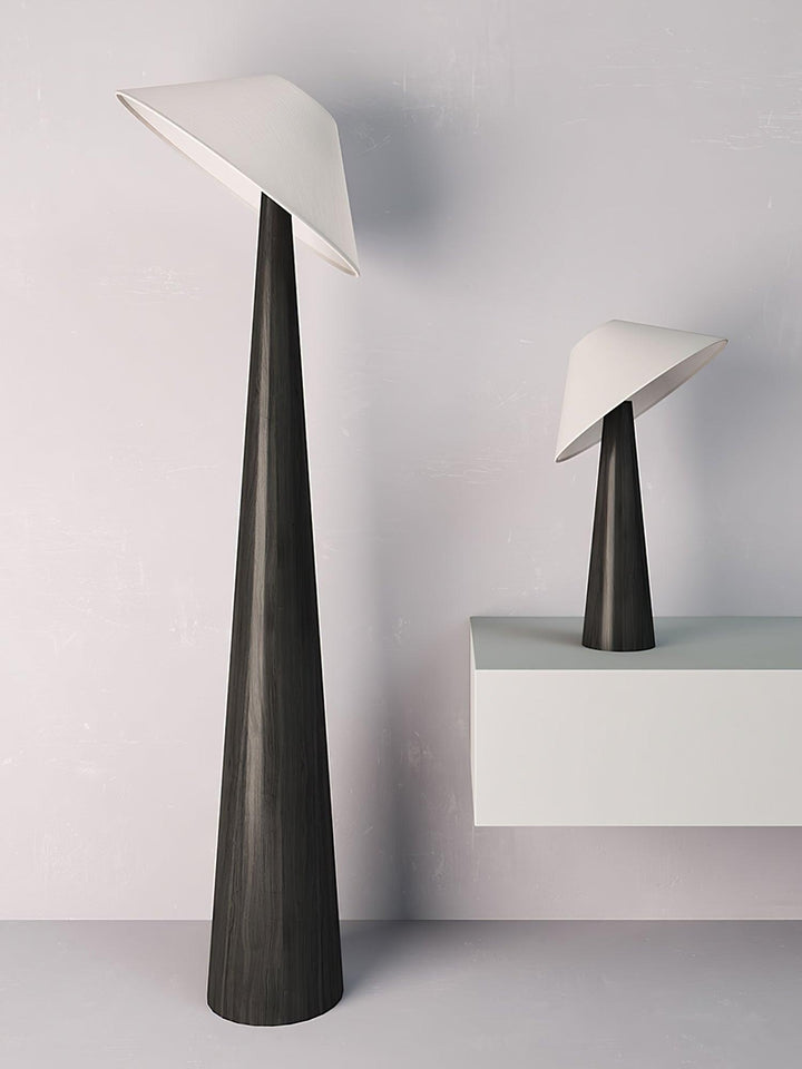 Tilt Hat Wooden Table Lamp - Vakkerlight