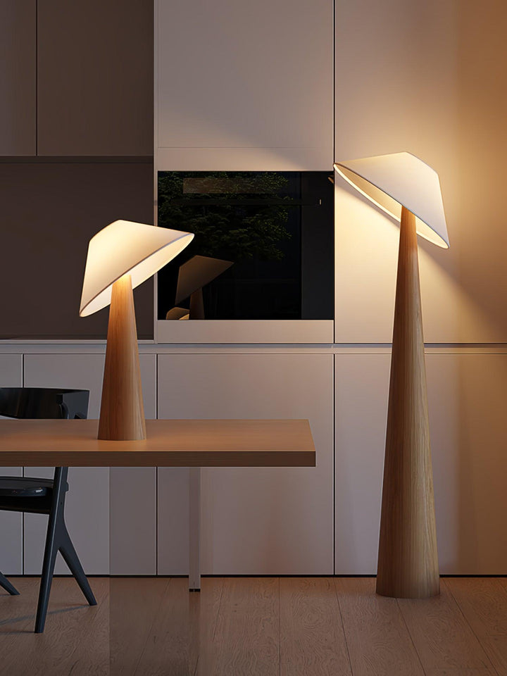 Tilt Hat Wooden Table Lamp - Vakkerlight