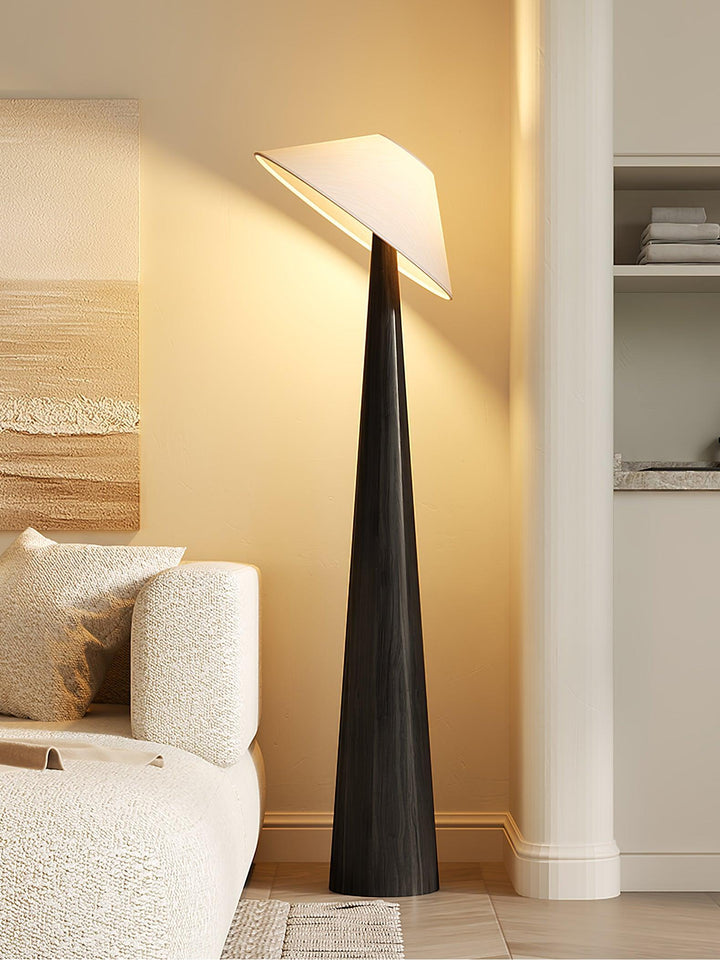 Tilt Hat Wooden Floor Lamp - Vakkerlight