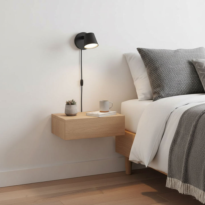 Tip Plug - In Wall Lamp - Vakkerlight