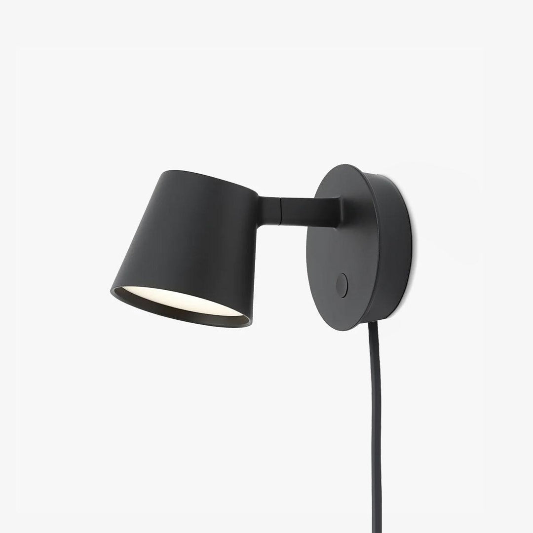 Tip Plug - In Wall Lamp - Vakkerlight