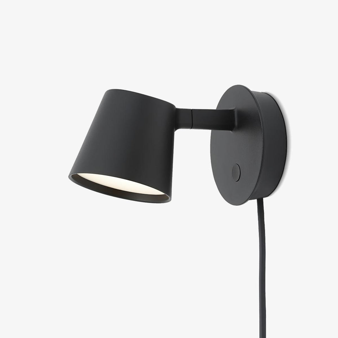 Tip Plug - In Wall Lamp - Vakkerlight