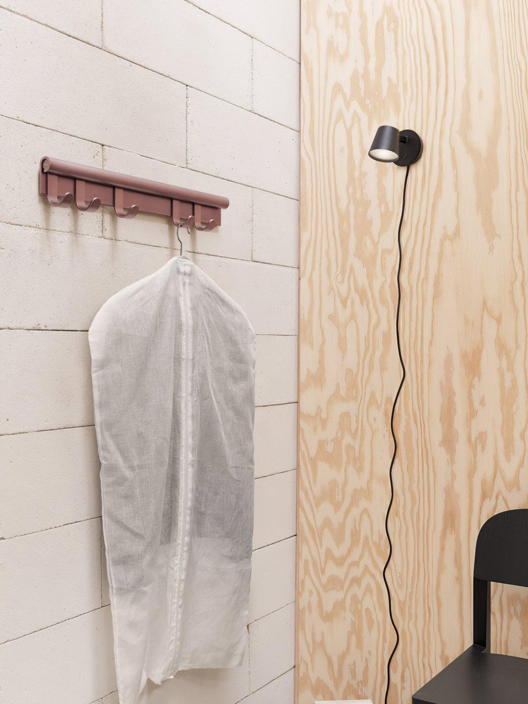 Tip Plug - In Wall Lamp - Vakkerlight