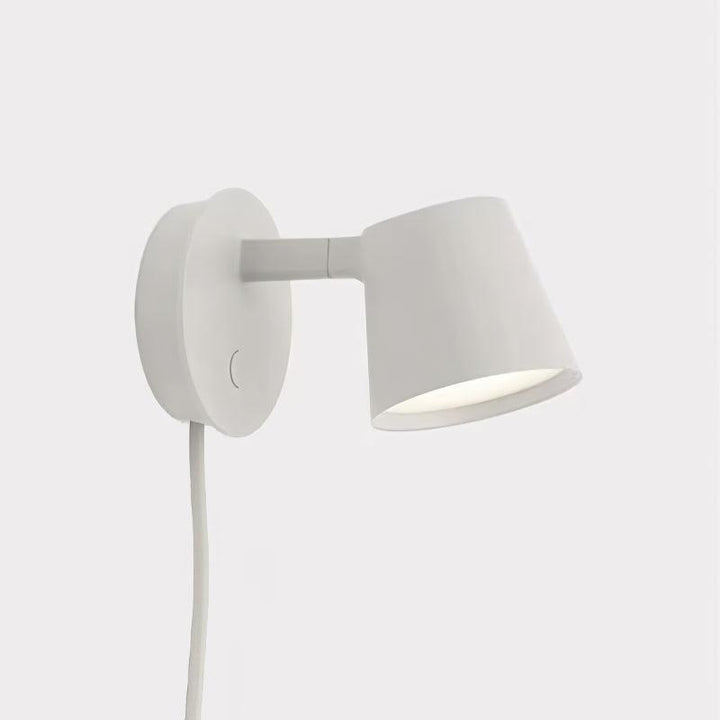 Tip Plug - In Wall Lamp - Vakkerlight