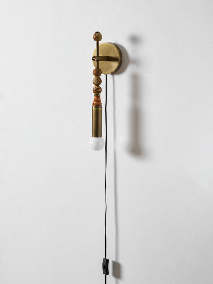 Toam Plug - in Wall Lamp - Vakkerlight
