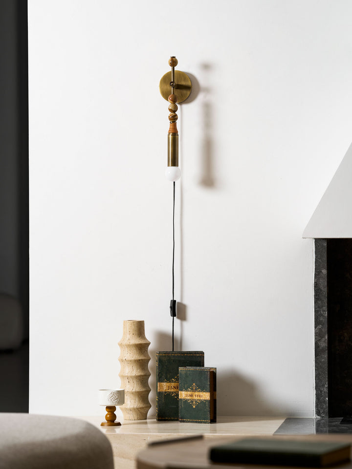 Toam Plug - in Wall Lamp - Vakkerlight