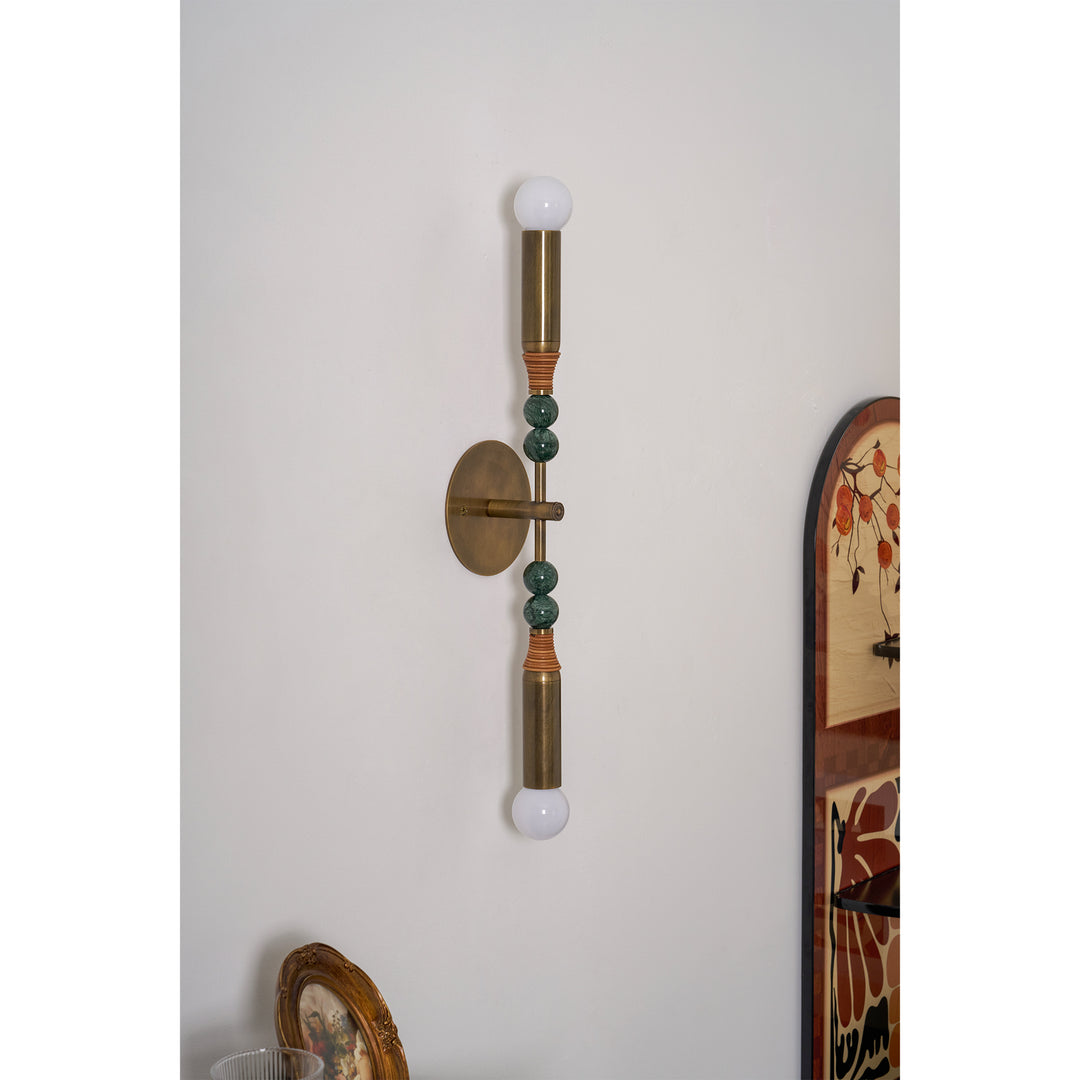 Toam Wall Lamp