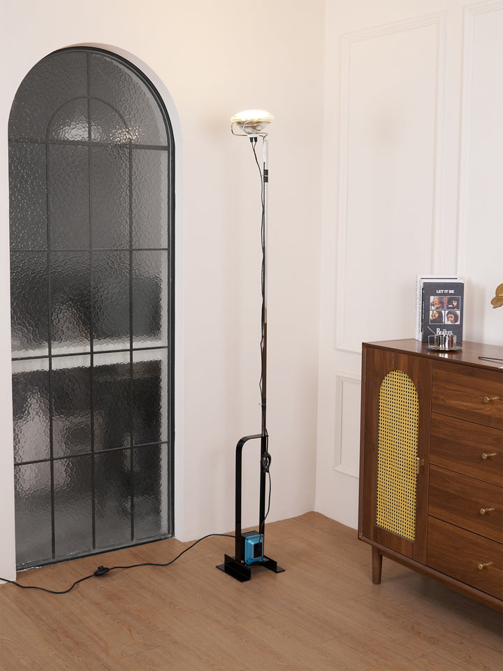 Toio Floor Lamp - Vakkerlight